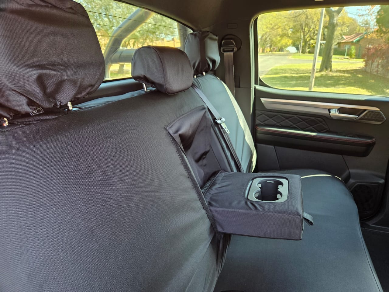 JAC T9 Double Cab Seat Covers made by KINDO Covers